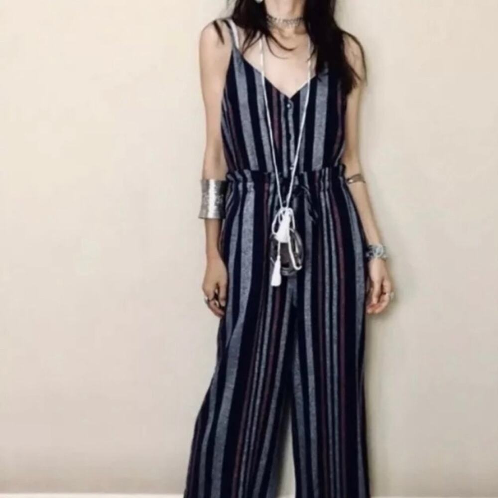 SPLENDID Crosshatch Jumpsuit Striped Tie Waist Stripes Navy Linen NWT SZ Small